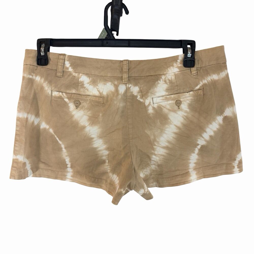 New York & Co.  Shorts Women's Size 12 Tan Tie Dye Low Rise 3.5" Inseam Chino
